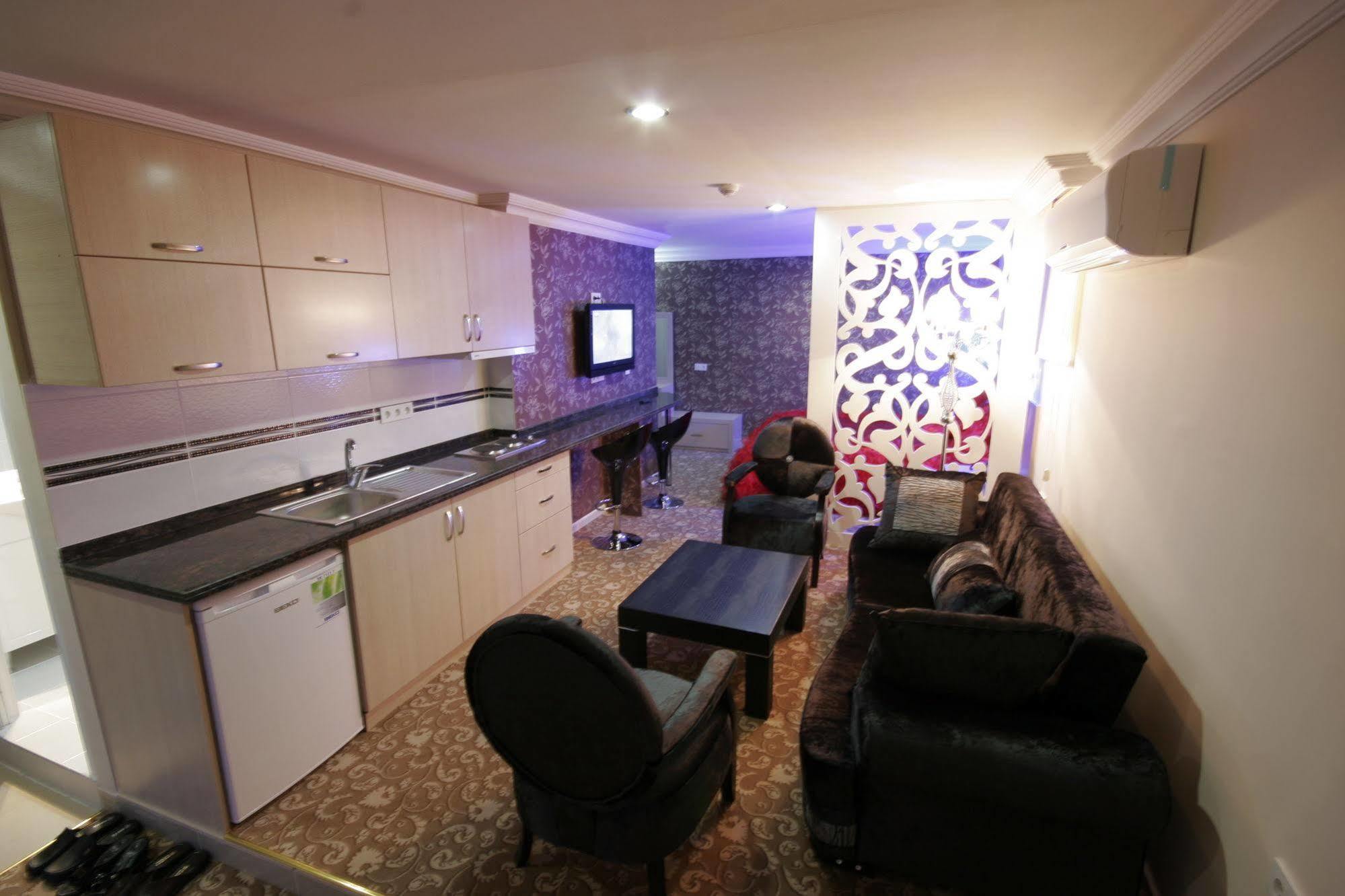 Berrak Su Hotel Antalya Extérieur photo