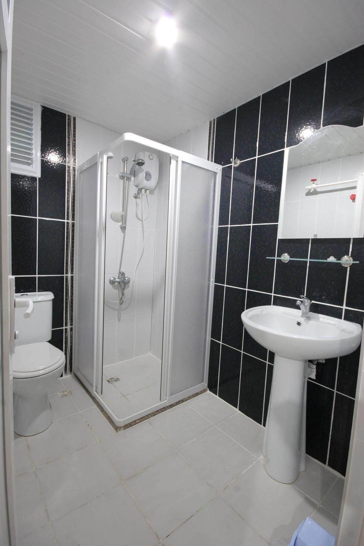 Berrak Su Hotel Antalya Extérieur photo