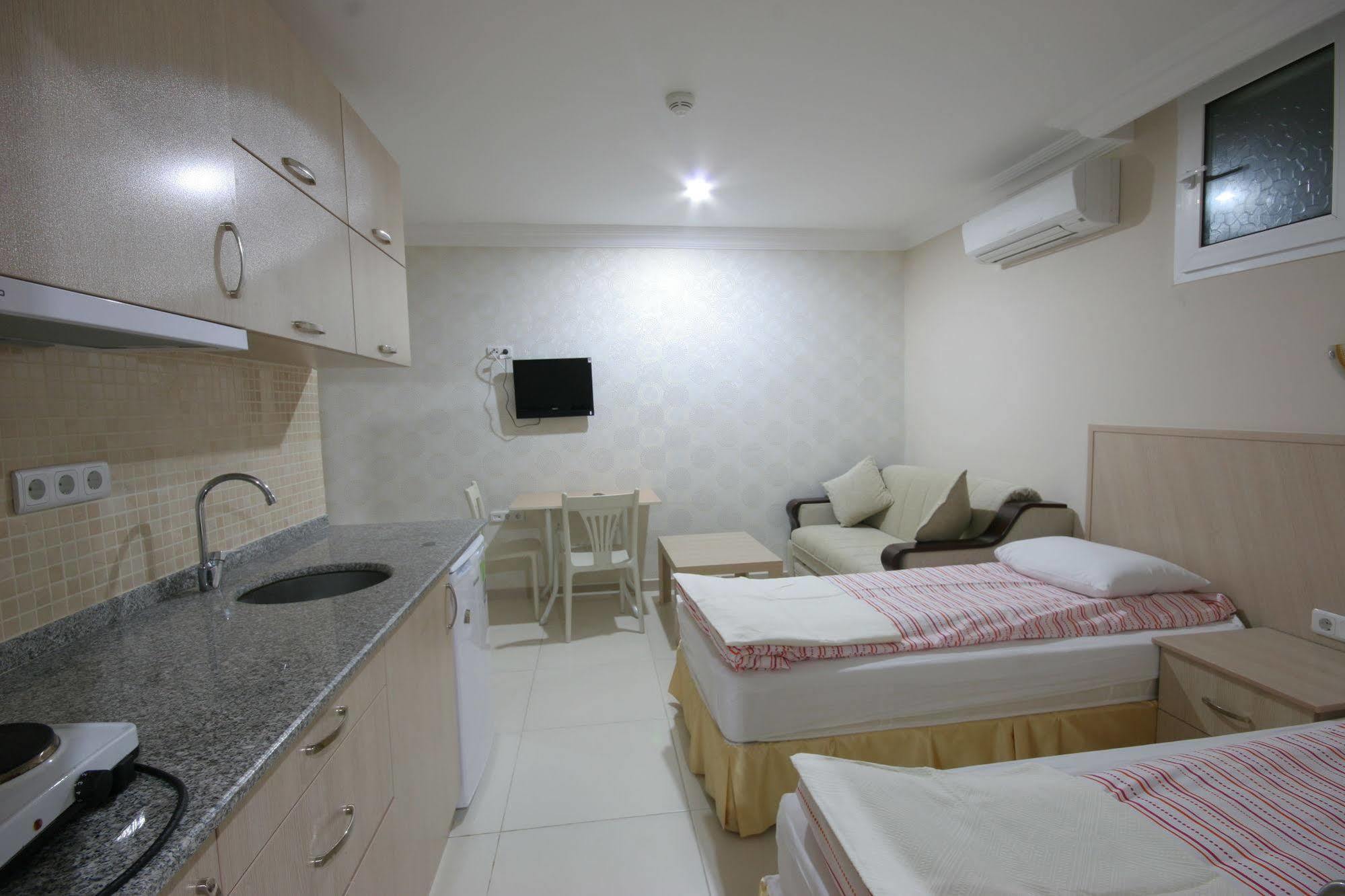 Berrak Su Hotel Antalya Extérieur photo