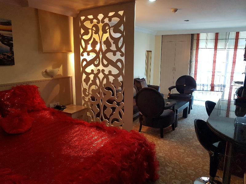 Berrak Su Hotel Antalya Extérieur photo